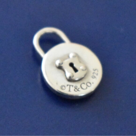 Tiffany & Co Small Round Lock Padlock Sterlilng Silver for Necklace or Bracelet - Picture 1 of 2